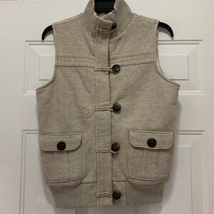 3/$15 Old Navy cotton blend oatmeal colored size medium warm vest